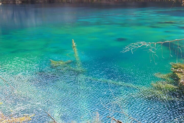 3-Day Jiuzhaigou and Huanglong Scenic Adventure from Chengdu