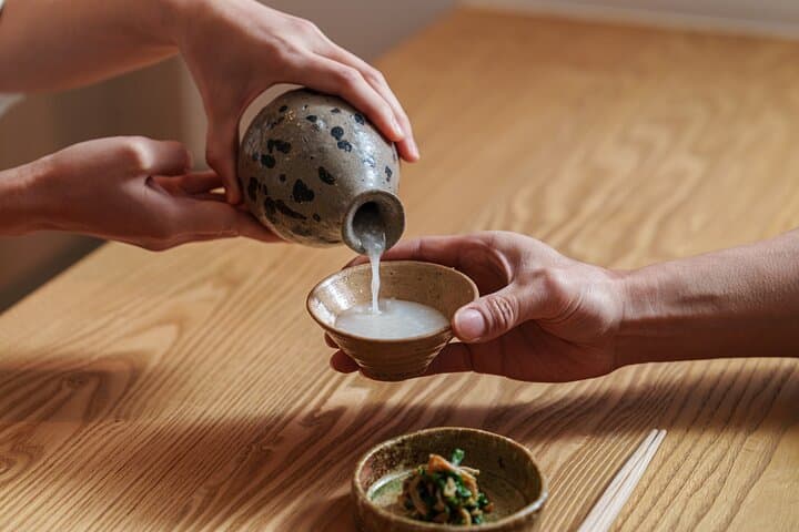 Immersive Doburoku Tasting in Dejima — Hands-On Sake Culture Experience