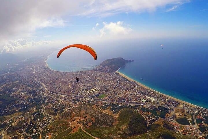 Soar Above Cleopatra Beach: Tandem Paragliding in Alanya with Licensed Pilots photo 3
