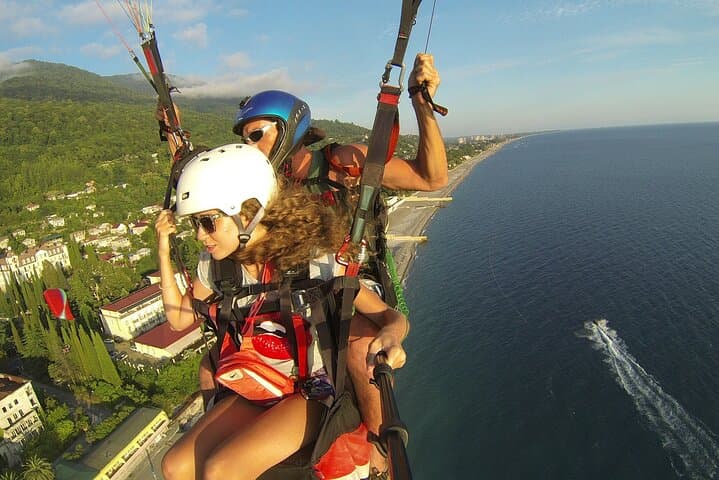 Soar Above Cleopatra Beach: Tandem Paragliding in Alanya with Licensed Pilots photo 5