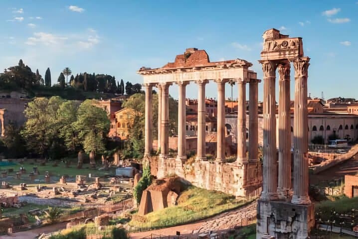 Private Rome Half-Day Car Tour — Colosseum, Trevi Fountain & Spanish Steps photo 2