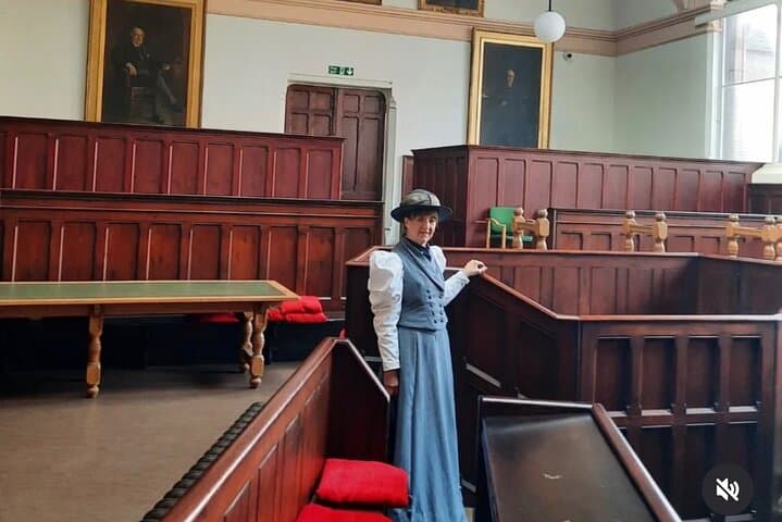 Edwardian Walking Tour of Chester with Costumed Guide photo 5