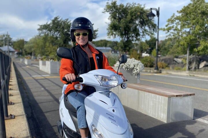 Quebec City 4-Hour Scooter Rental: Self-Guided Urban Adventure