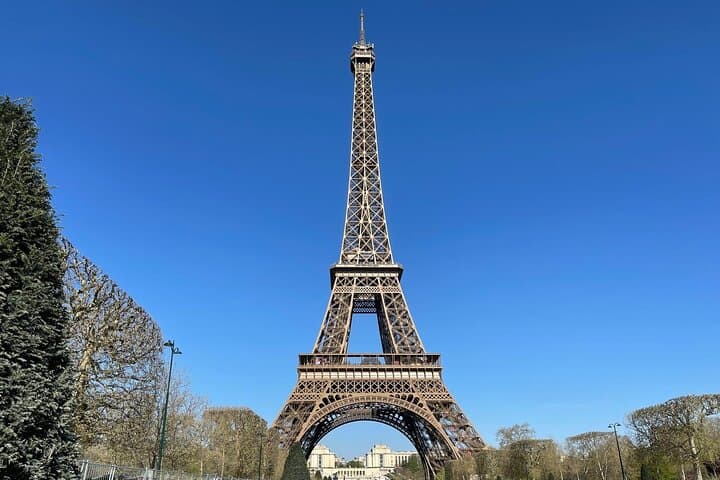Eiffel Tower Guided Tour — Second Floor Access & Summit Upgrade photo 5