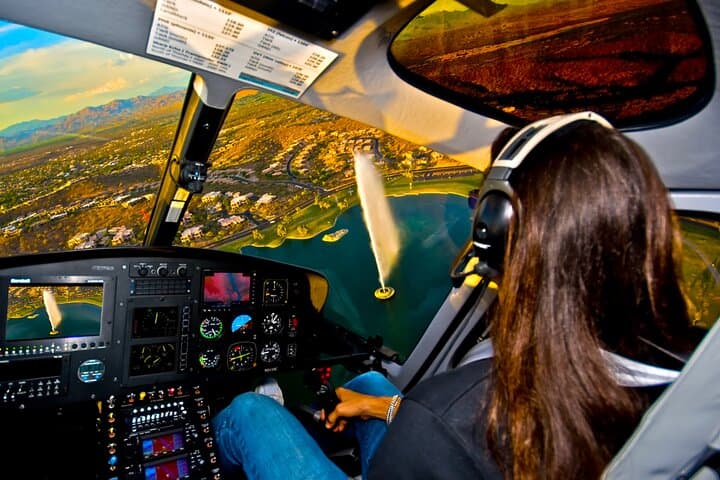 Phoenix Private Helicopter Adventure Flight: Soar Over Arizona’s Stunning Canyons and Peaks