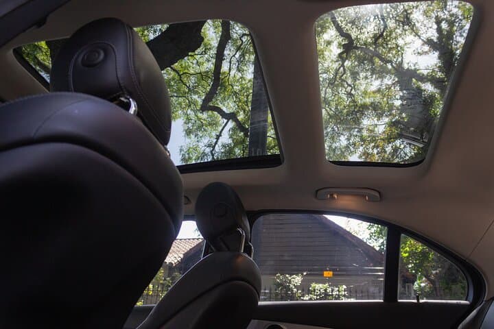 Luxury Mercedes-Benz Panoramic City Tour in Buenos Aires photo 3