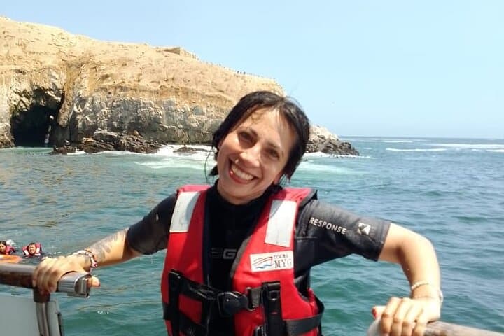 Palomino Islands Yacht Tour: Swim with Sea Lions off Callao