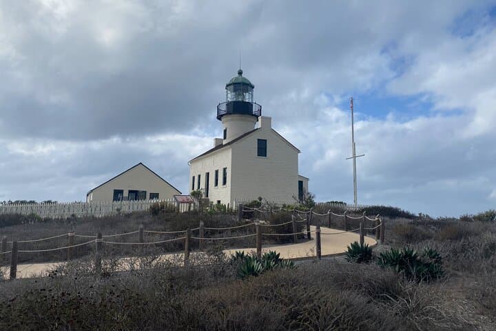 Private Point Loma Tide Pool Tour at Cabrillo National Monument photo 5