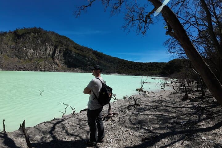 Bandung Volcano & Kawah Putih Hot Spring Private Day Tour photo 3