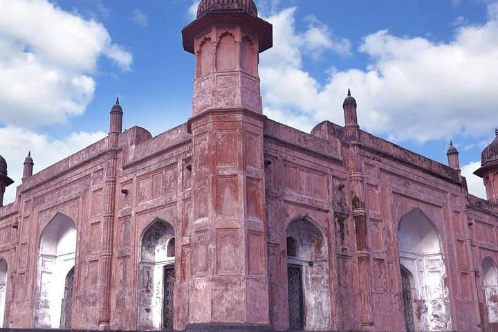 9-Day North Bengal Highlights: Private Guided Tour from Dhaka to Paharpur photo 1