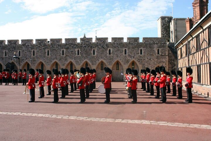 Private Half-Day Windsor Castle Tour from London with Hotel Transfer photo 5