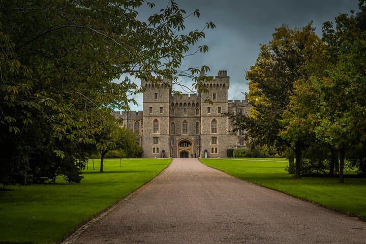 Private Half-Day Windsor Castle Tour from London with Hotel Transfer