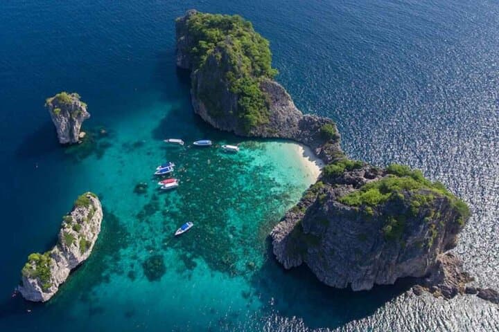 Koh Rok & Koh Haa Speedboat Snorkel — Full-Day Trip from Krabi photo 2