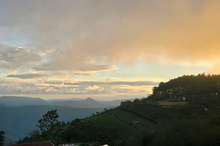 Da Lat Sunrise & Cloud Hunting Trek: Early-Morning Hike to Pinhat Peak and Tuyen Lam Lake photo 5