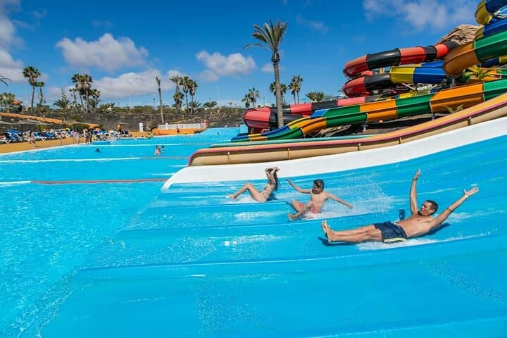 Acua Water Park Corralejo: Full-Day Waterpark Experience with Transfer photo 2