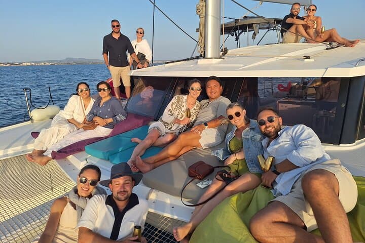 Palma Sunset Catamaran Cruise: 2-Hour Sail with Drinks and Views photo 3
