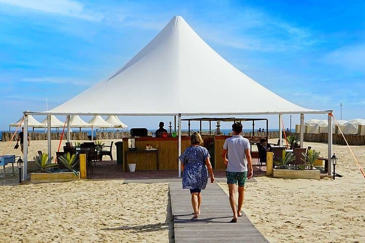 Full-Day Desert Safari & Beach Camp Buffet in Qatar photo 3