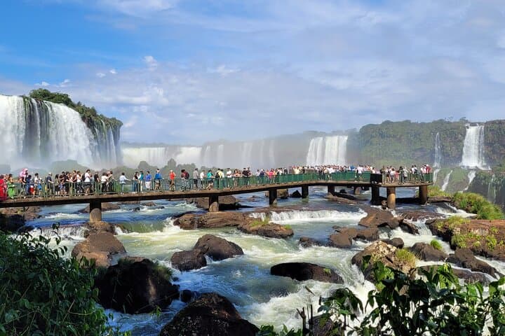Private Iguassu Falls Tour: Explore Argentine & Brazilian Sides with a Guide photo 4