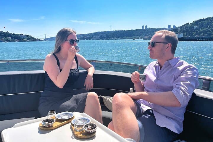 Sunrise Bosphorus Private Yacht Breakfast Cruise in Istanbul