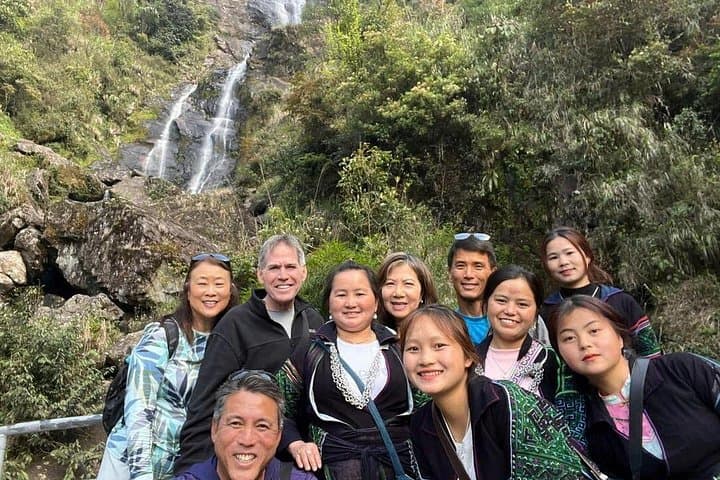 Private Sapa Car Tour to Ô Quy Hồ Heaven Gate, Lonely Tree & Glass Bridge photo 4