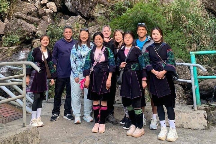 Private Sapa Car Tour to Ô Quy Hồ Heaven Gate, Lonely Tree & Glass Bridge photo 3