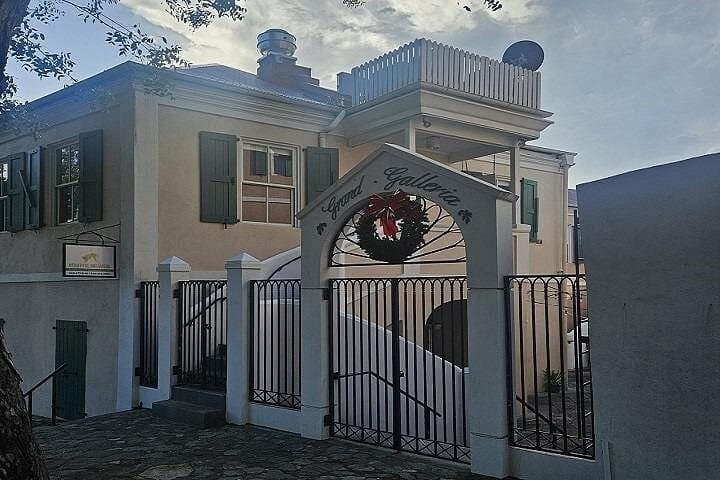 Charlotte Amalie Rum Tasting & Main Street Shopping — St. Thomas Walking Tour photo 4