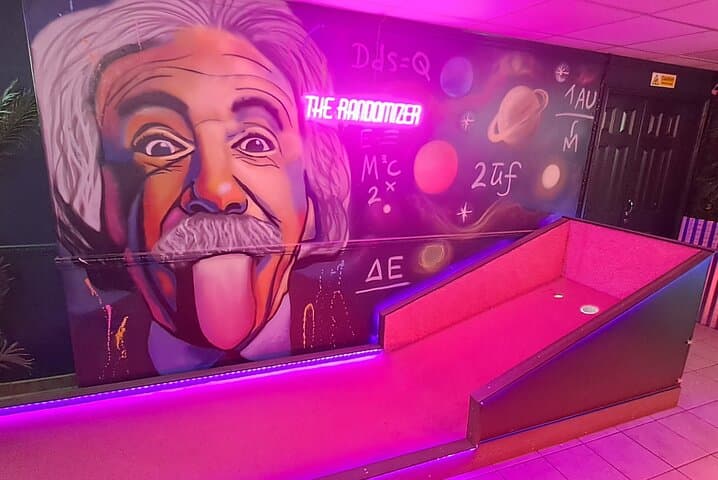 Bonkers Illumination Golf — 9‑Hole Indoor Mini Golf in Matlock Bath photo 6