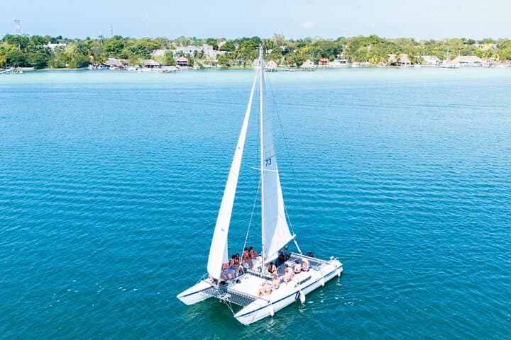 Sail Bacalar’s Lagoon of Seven Colors: 3-Hour Catamaran Adventure photo 4
