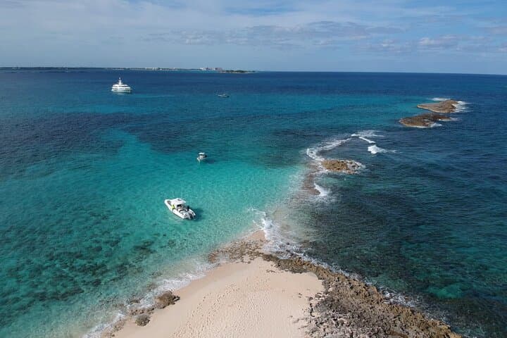 Private Fishing and Swimming Pigs Excursion from Nassau — Spanish Wells Fishing and Snorkel photo 5