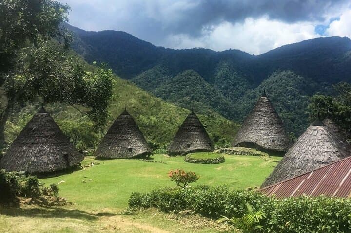 Wae Rebo 2-Day Trek: Overnight in a Traditional Mbaru Niang