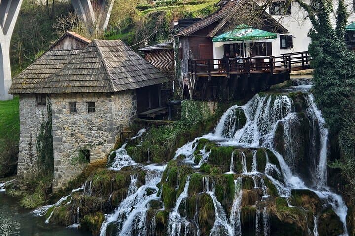 Zagreb to Plitvice Lakes & Rastoke Private Day Tour: Waterfalls, Walkways and Local Tastes photo 3