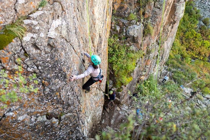 Guided Half-Day Rock Climbing in Telluride’s San Juan Cliffs photo 5
