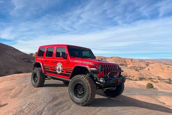 Explore Moab’s Red Rock Wonders on a Ride-Along Off-Road Jeep Tour