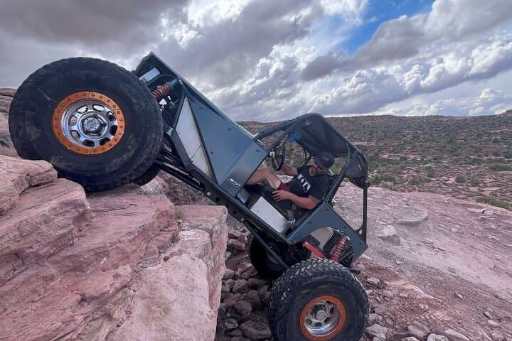Explore Moab’s Red Rock Wonders on a Ride-Along Off-Road Jeep Tour photo 4
