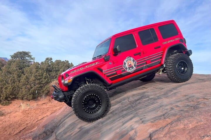 Explore Moab’s Red Rock Wonders on a Ride-Along Off-Road Jeep Tour photo 2