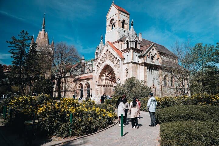 Budapest in a Day: Vienna-to-Budapest Guided Day Trip Highlights photo 3