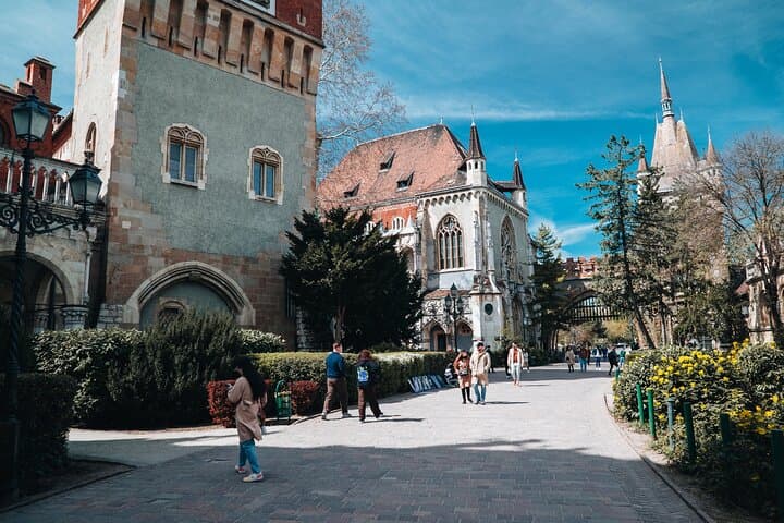 Budapest in a Day: Vienna-to-Budapest Guided Day Trip Highlights photo 4
