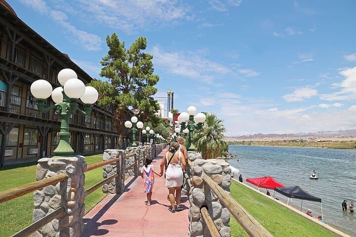Laughlin Colorado River Adventure: Beach, Taxi Boat Ride & Petroglyph Hike
