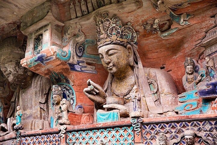 Private Round-Trip Transfer from Chongqing to Dazu Rock Carvings photo 3