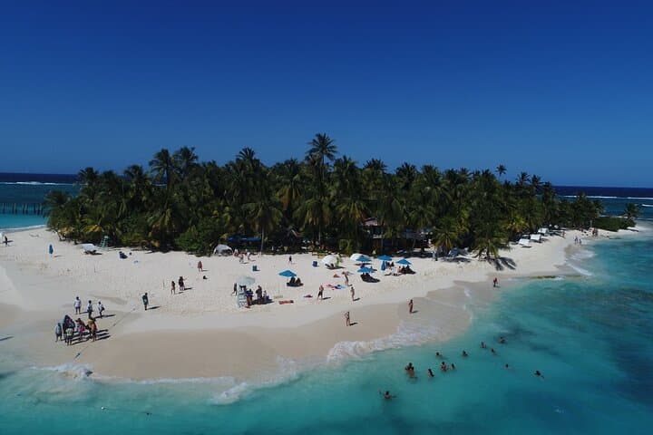 Full-Day Johnny Cay Tour from San Andrés — Boat Transfer, Beach & Snorkeling photo 2