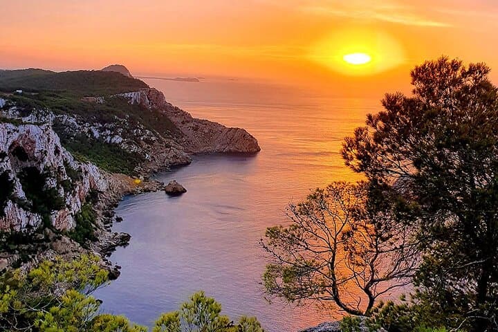 north-ibiza-coastal-hike-private-walk-santa-agnes-heavens-gate-bills-paradise photo 4