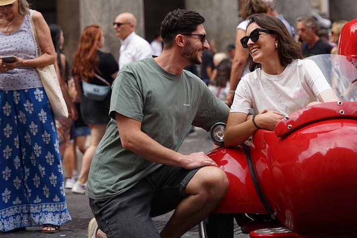 Rome Vespa Sidecar Tour: 90-Minute City Highlights by Sidecar photo 5