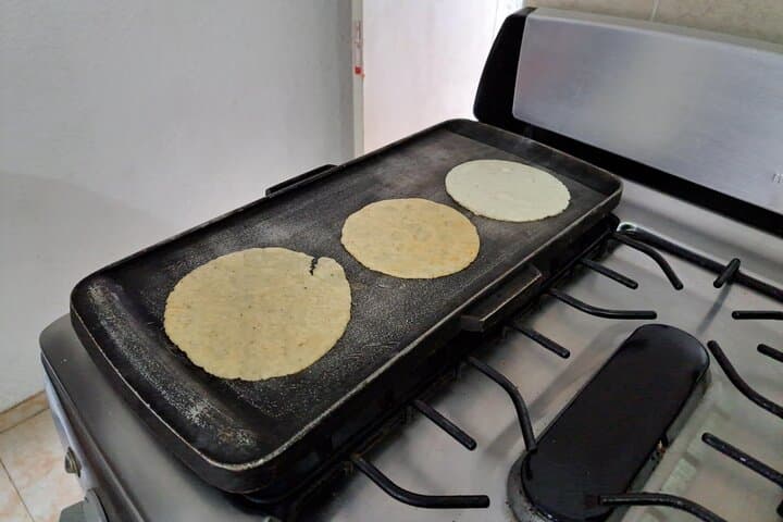 Private Authentic Mexican Cooking Class in Cancun with Alberto — Hands-On Home Cooking Experience photo 6