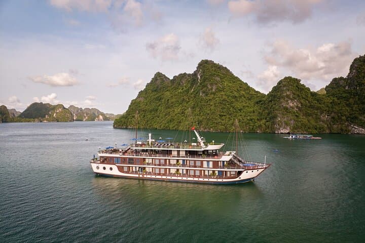 Le Journey 5-Star Lan Ha Bay Cruise — 2-Day Luxury from Hanoi photo 2