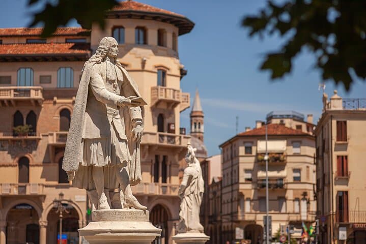 Padua in Two Hours: Local-Led Walking Tour of Basilica, Prato della Valle & Tasting photo 5
