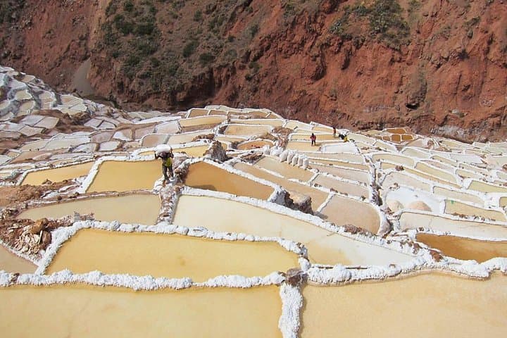 Full-Day Sacred Valley: Chinchero, Moray, Maras & Ollantaytambo VIP Tour photo 2