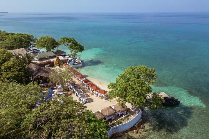 Private Beach Escape to Isla del Encanto: Full-Food Day Trip from Cartagena photo 3