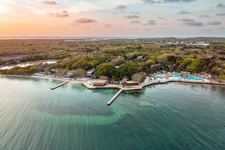 Private Beach Escape to Isla del Encanto: Full-Food Day Trip from Cartagena photo 4