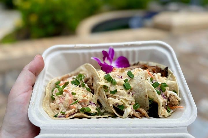 Waikiki Food Tour: Downtown Honolulu with 5 Local Tastings photo 4