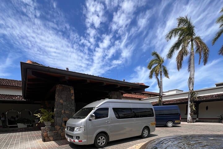 Private Transfers from Liberia Airport to Guanacaste Beaches photo 3